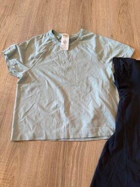 Athleta Girl Navy Short-Sleeve Active Tee